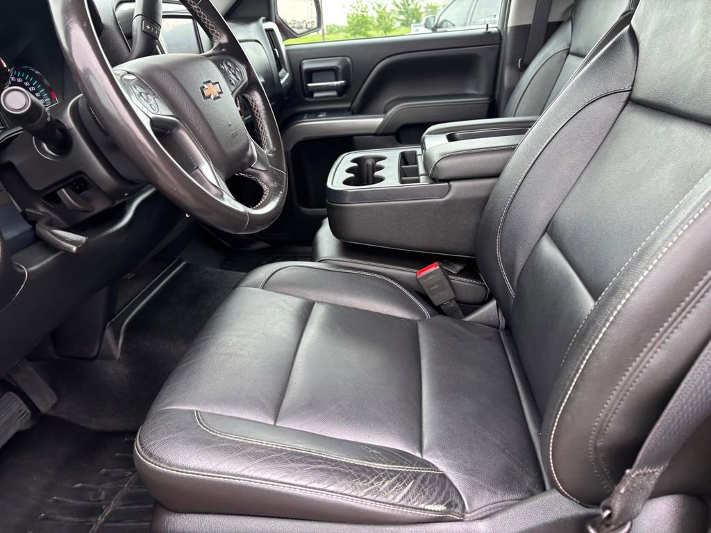 Certified 2018 Chevrolet Silverado 1500 LT w/ All Star Edition AWD/4WD image 9