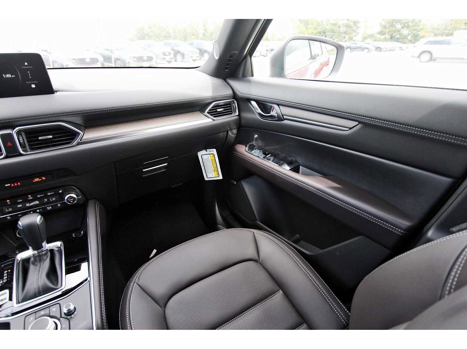 New 2025 MAZDA CX-5 Signature image 8