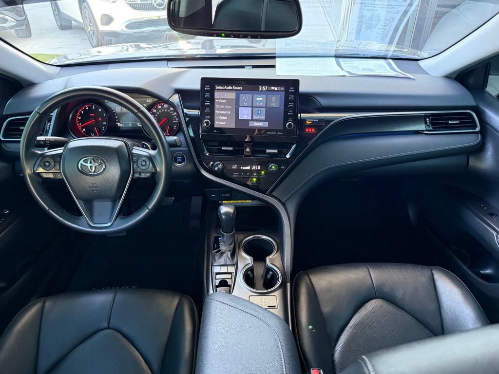 Used 2021 Toyota Camry XSE FWD image 10