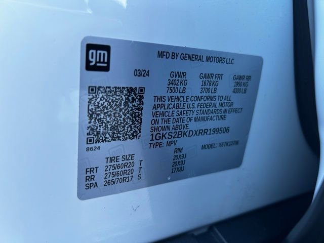 Used 2024 GMC Yukon SLT w/ SLT Luxury Package image 9