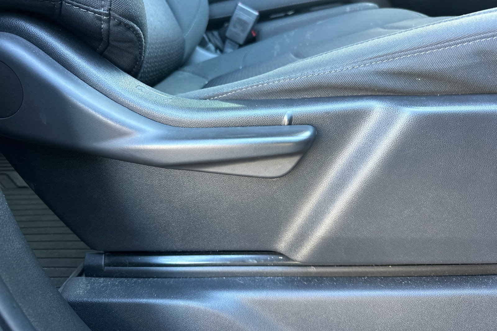 Used 2021 Chevrolet Silverado 1500 Custom Trail Boss w/ Midnight Edition image 21