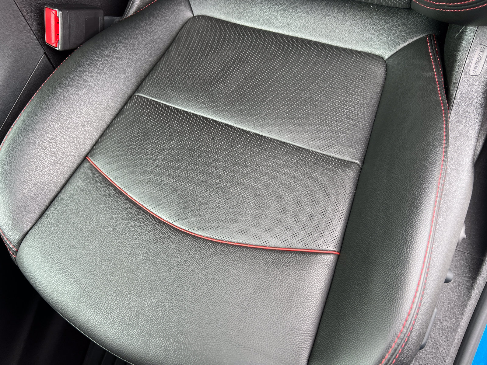 Used 2024 Chevrolet Equinox RS w/ RS Leather Package AWD/4WD image 14