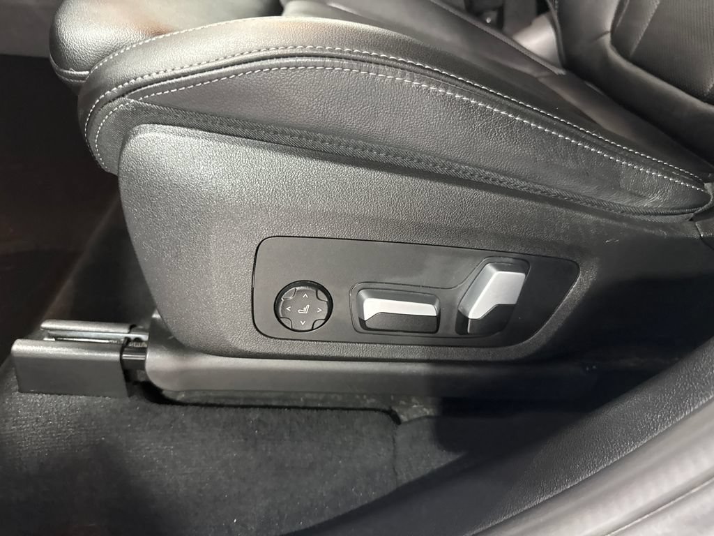 Used 2023 BMW X3 xDrive30i AWD/4WD image 19