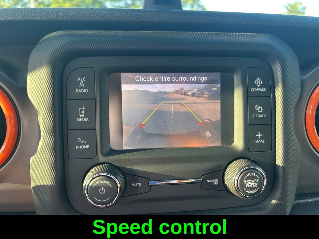 Used 2020 Jeep Gladiator Sport AWD/4WD image 16