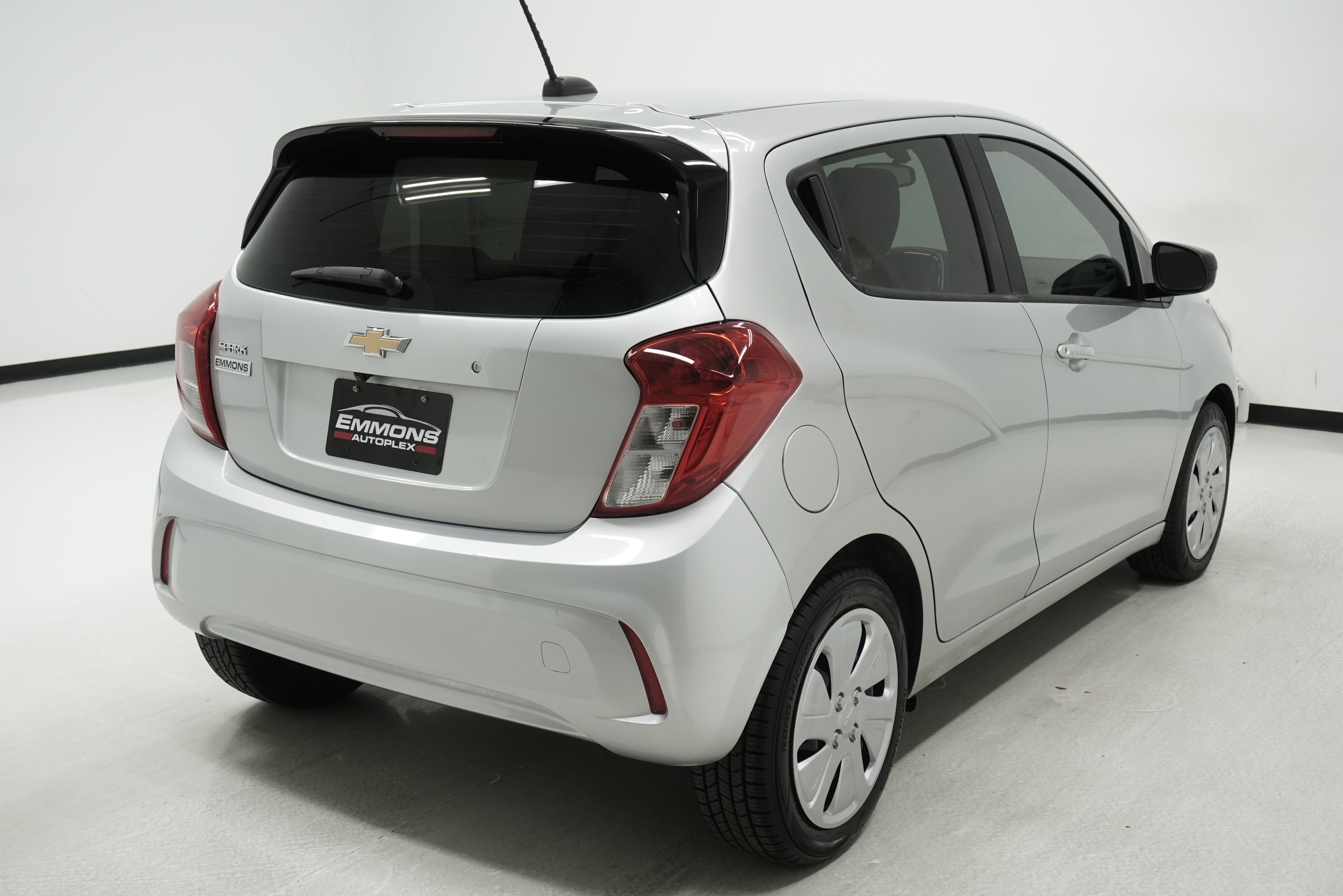 Used 2017 Chevrolet Spark LS image 4