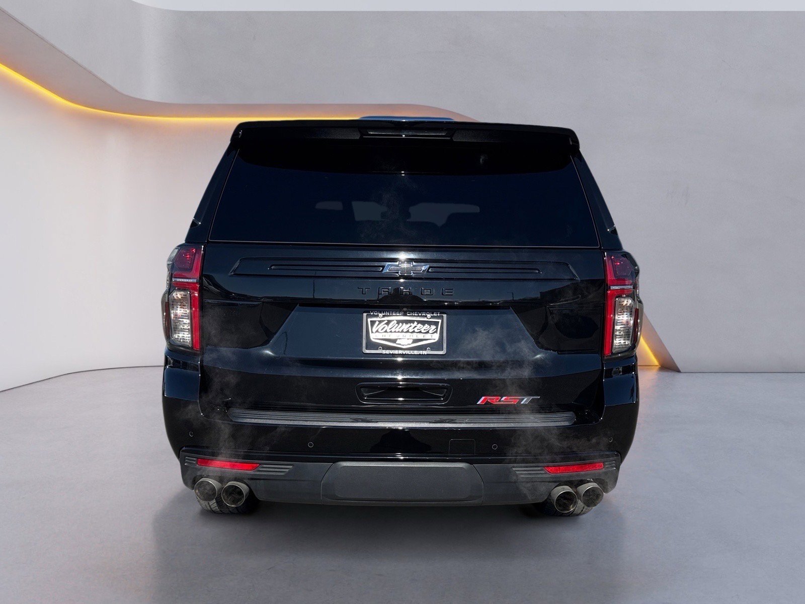 Used 2024 Chevrolet Tahoe RST w/ Sport Performance Package image 4