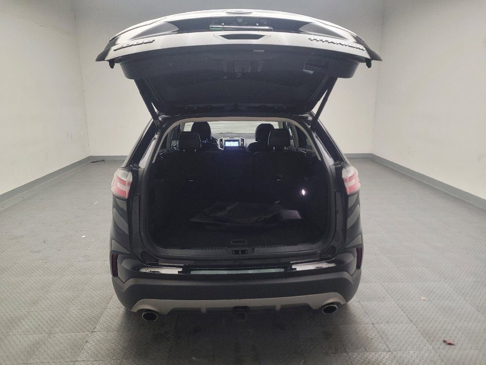 Used 2019 Ford Edge Titanium w/ Equipment Group 301A image 29
