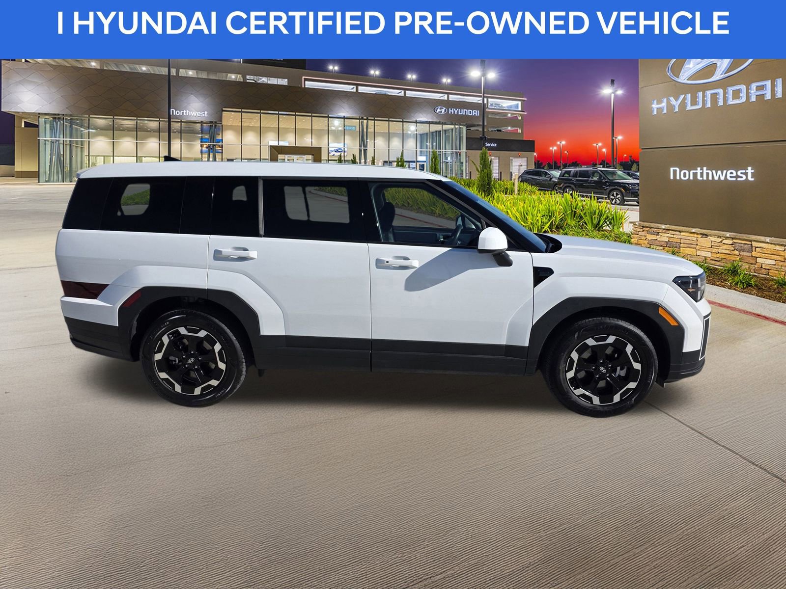 Used 2025 Hyundai Santa Fe SE image 6