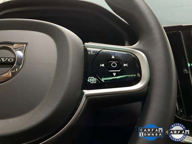 Used 2025 Volvo XC60 B5 Plus image 31