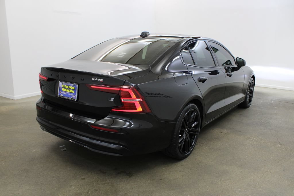Certified 2024 Volvo S60 T8 Plus w/ Climate Package AWD/4WD image 5