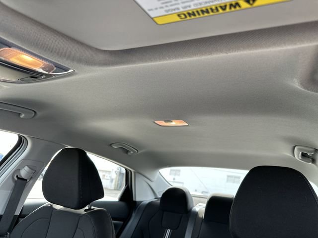 Used 2023 Hyundai Elantra SEL w/ Convenience Package image 18