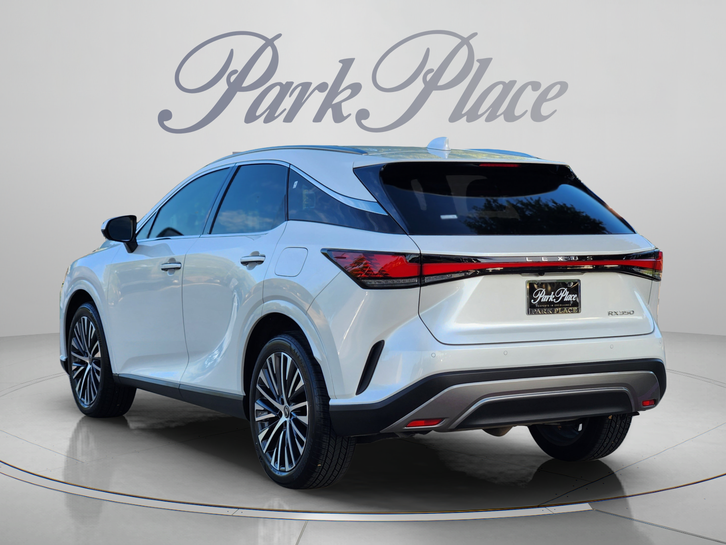 Certified 2026 Lexus RX 350 Premium Plus w/ Accessory Package (Z1) FWD image 3