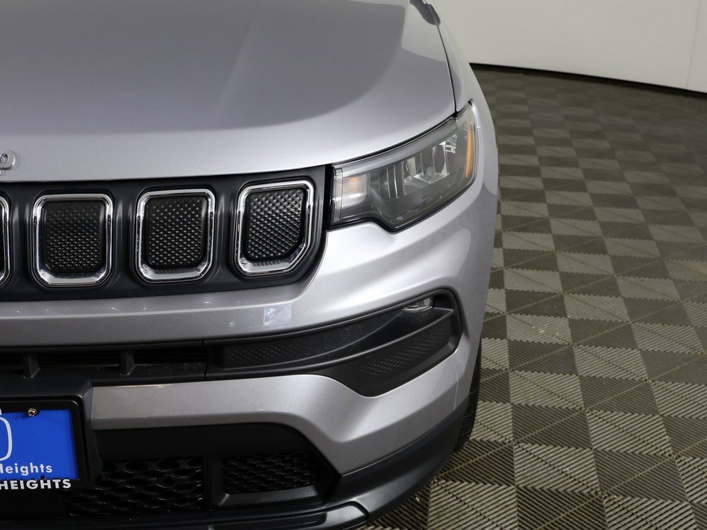 Used 2022 Jeep Compass Latitude w/ Convenience Group image 13