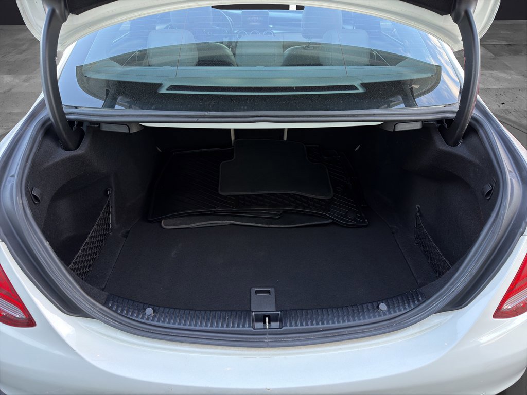 Used 2016 Mercedes-Benz C 300 4MATIC Sedan image 21