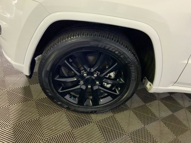 Used 2021 Jeep Grand Cherokee Laredo X AWD/4WD image 42