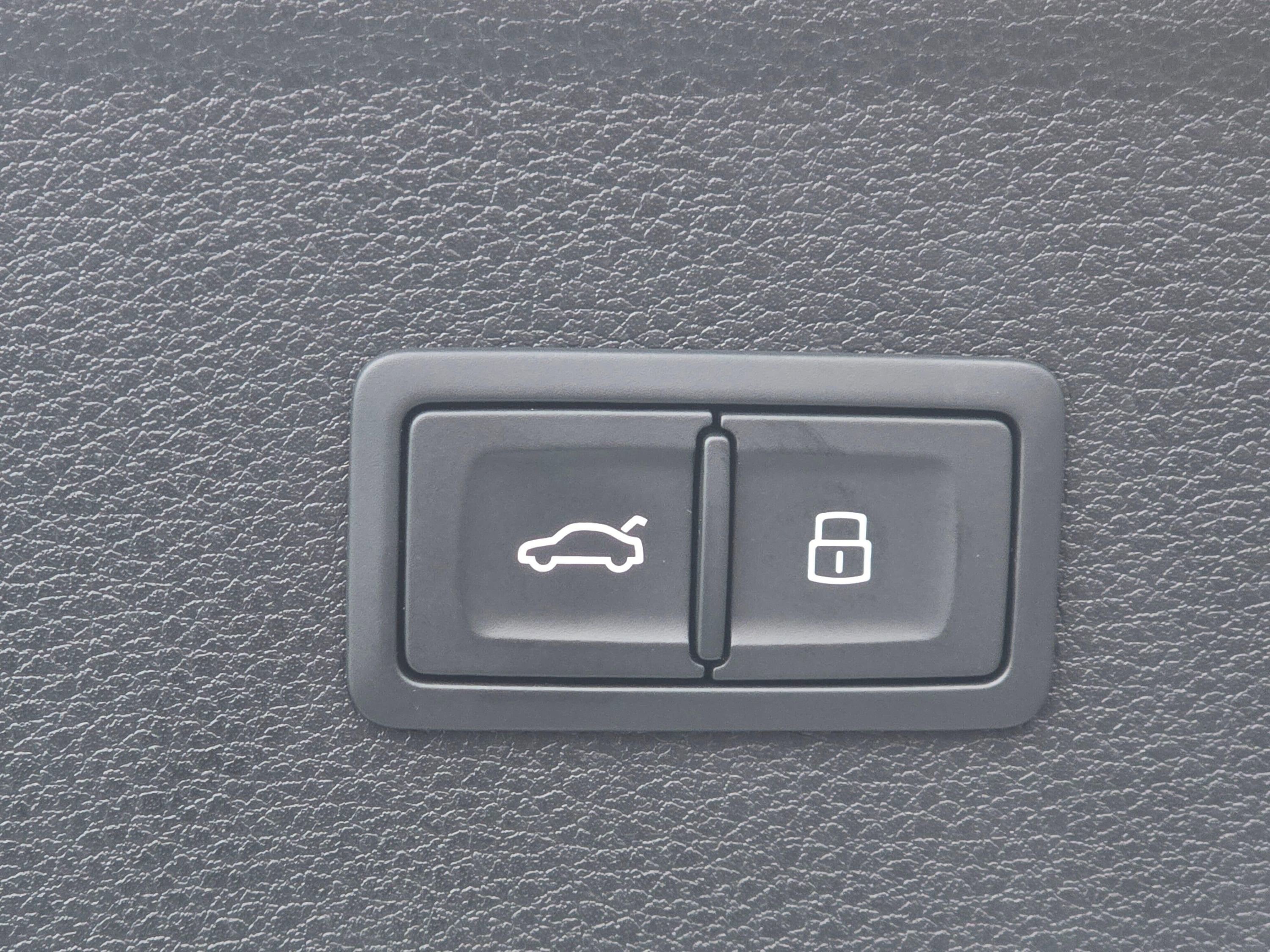 Certified 2025 Audi Q5 2.0T Premium Plus w/ Premium Plus Package image 24