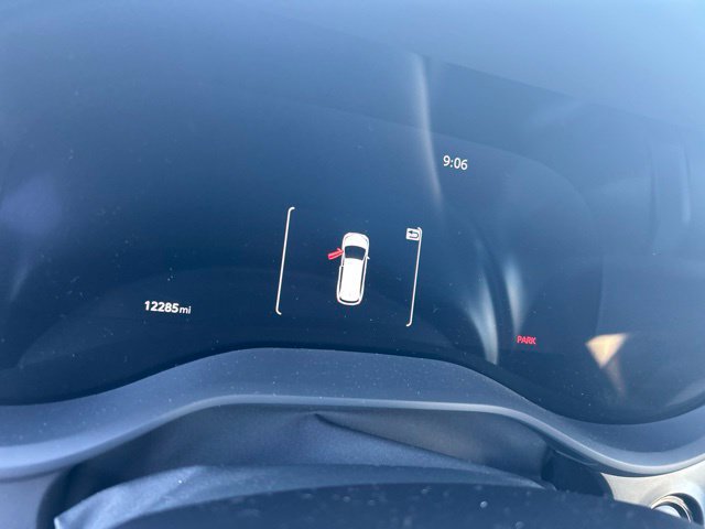 Used 2026 Toyota Sienna XSE AWD/4WD image 9