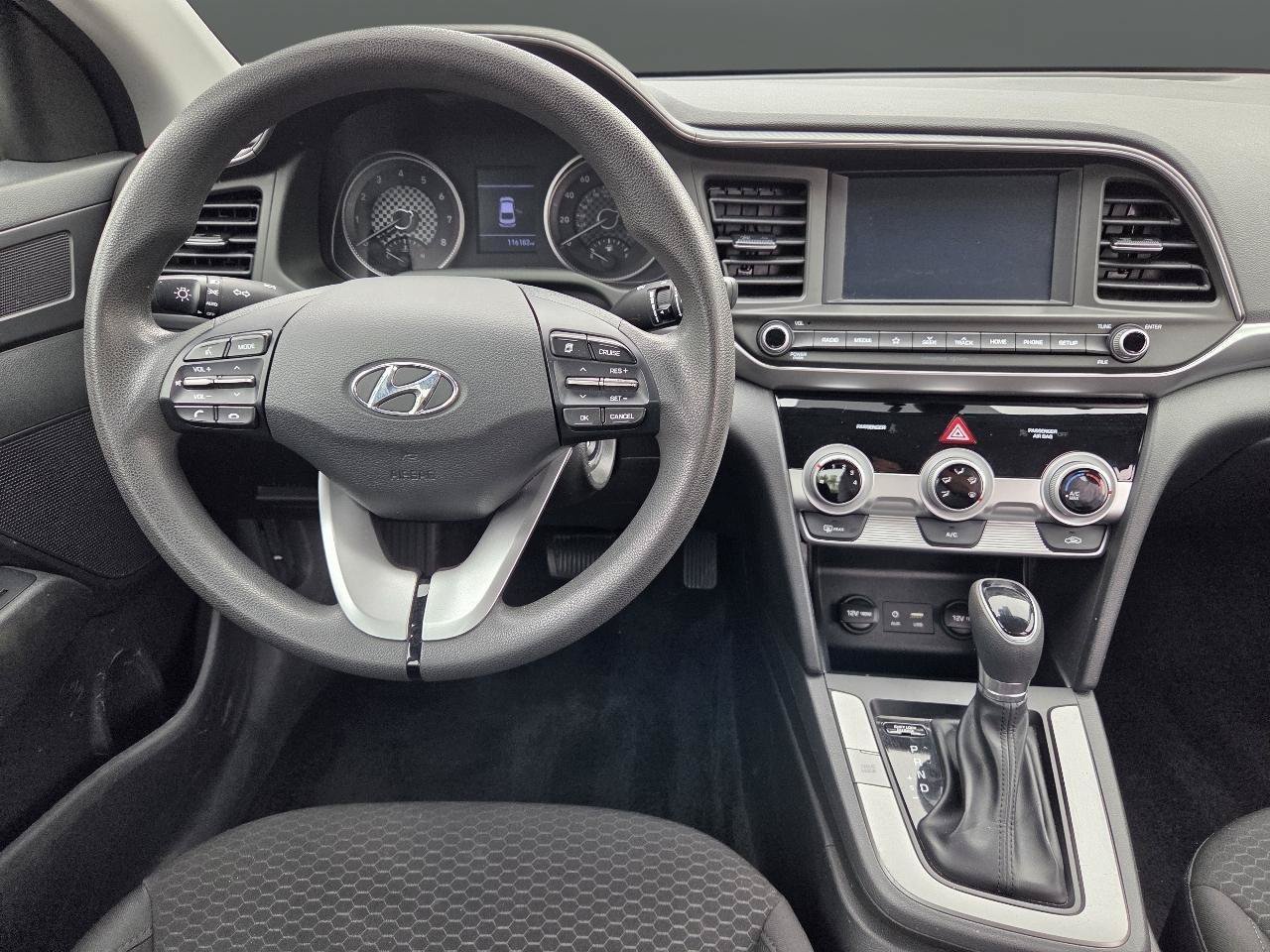 Used 2019 Hyundai Elantra SEL w/ Cargo Package FWD image 18