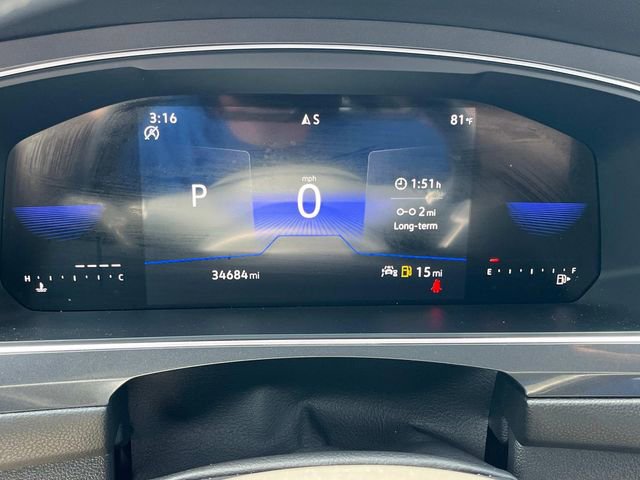 Used 2023 Volkswagen Tiguan SE FWD image 39