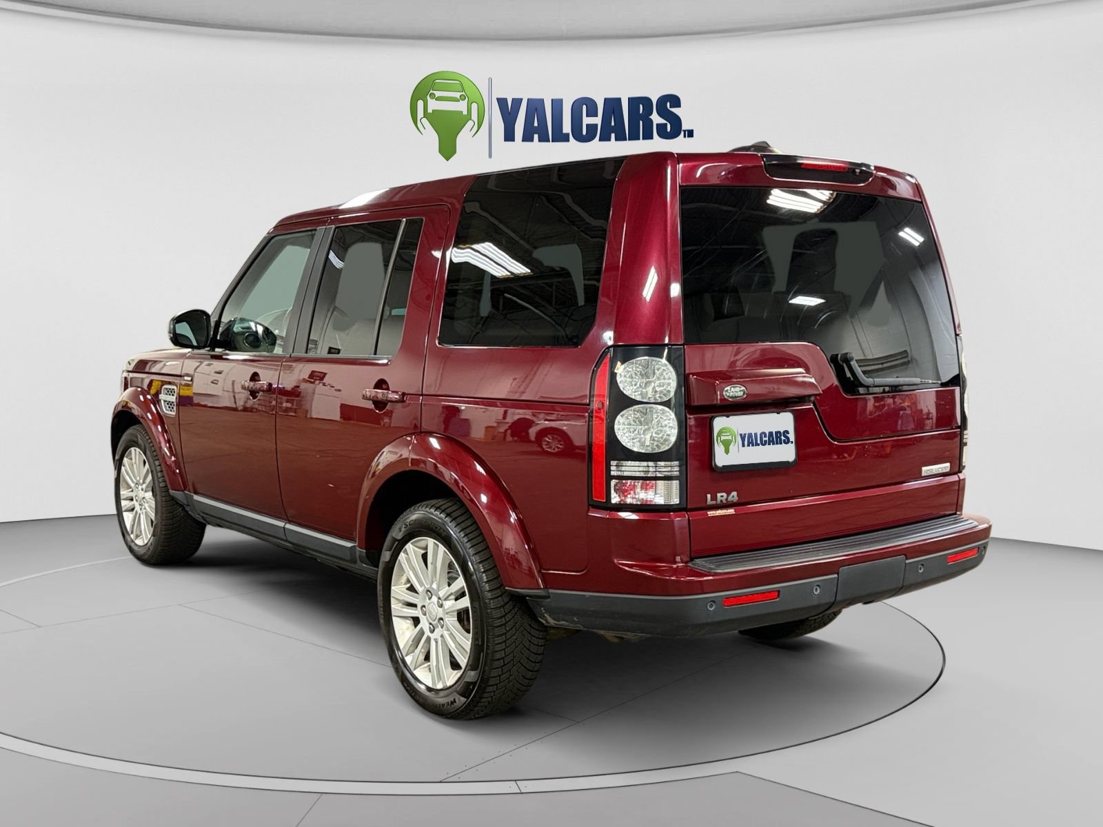 Used 2015 Land Rover LR4 HSE LUX AWD/4WD image 3