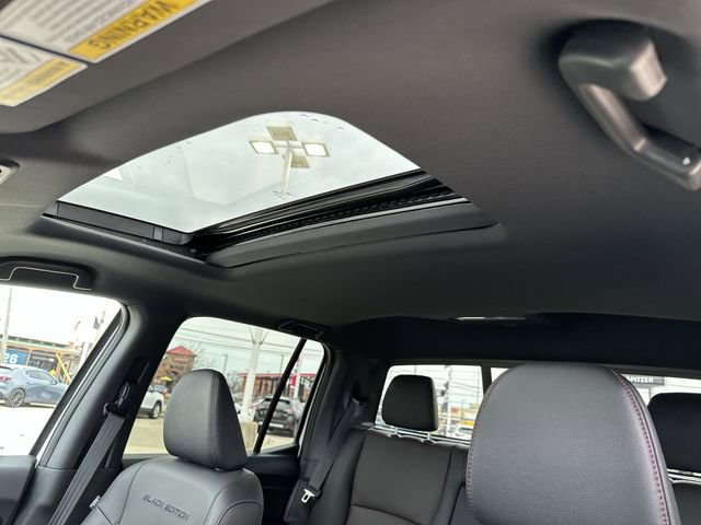 Used 2025 Honda Ridgeline Black Edition image 18