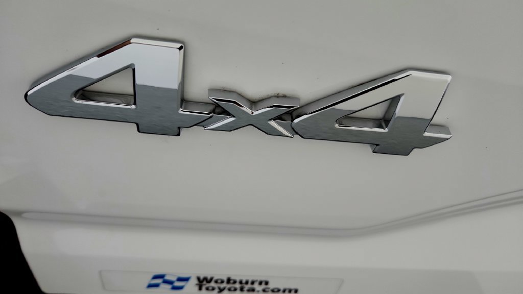 Certified 2023 Toyota Tacoma SR5 AWD/4WD image 13