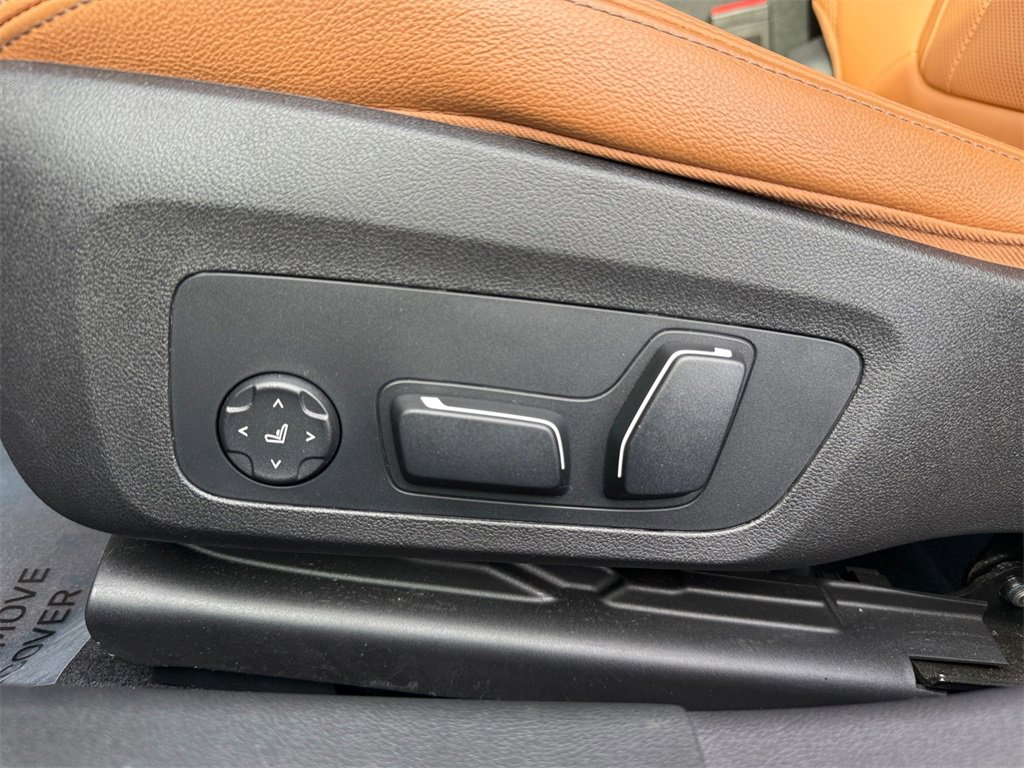 Certified 2025 BMW M340i xDrive w/ Premium Package image 35