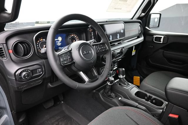 New 2026 Jeep Gladiator Rubicon AWD/4WD image 5
