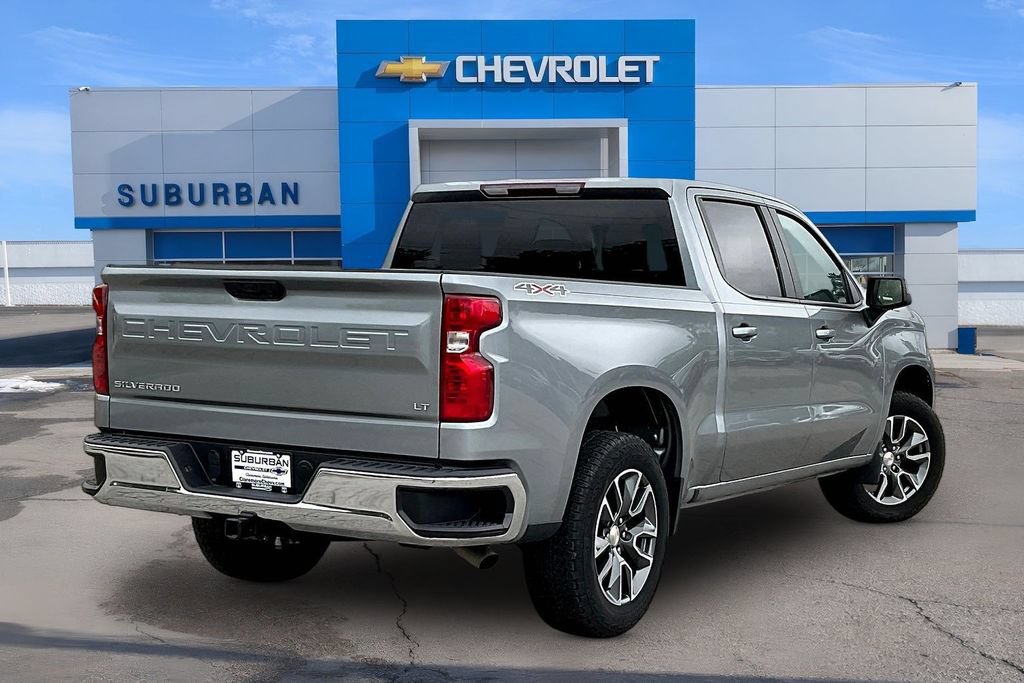 Used 2024 Chevrolet Silverado 1500 LT AWD/4WD image 4