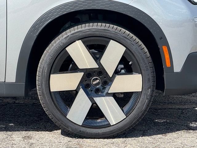 Used 2025 MINI Cooper Countryman S image 3