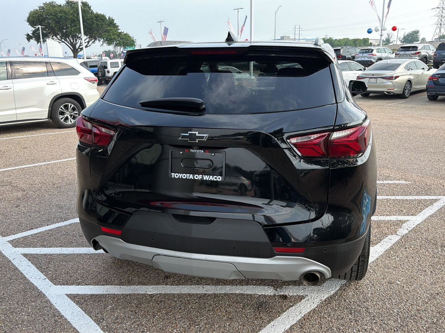 Used 2022 Chevrolet Blazer LT FWD image 4