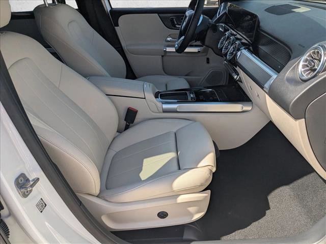 Used 2025 Mercedes-Benz GLB 250 image 20