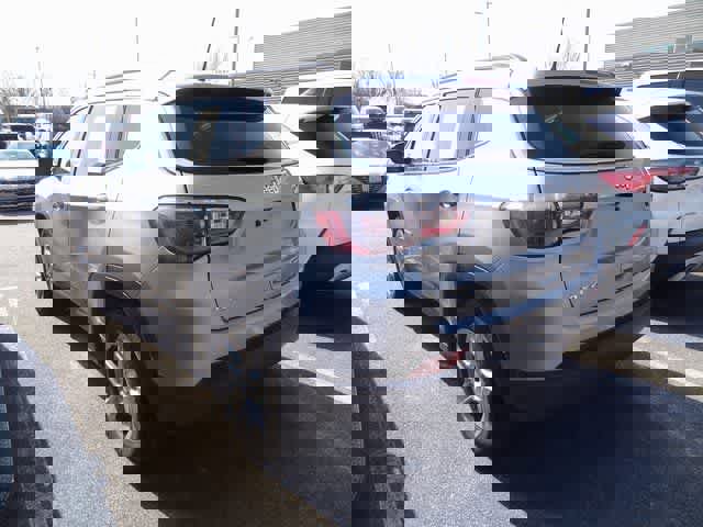 Used 2024 Jeep Compass Latitude image 6