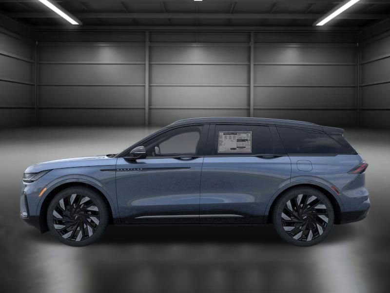 New 2026 Lincoln Nautilus Reserve image 4