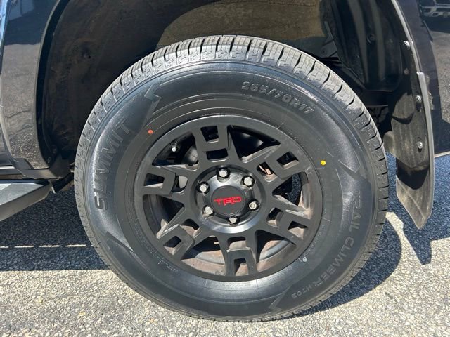 Used 2021 Toyota 4Runner Venture AWD/4WD image 7