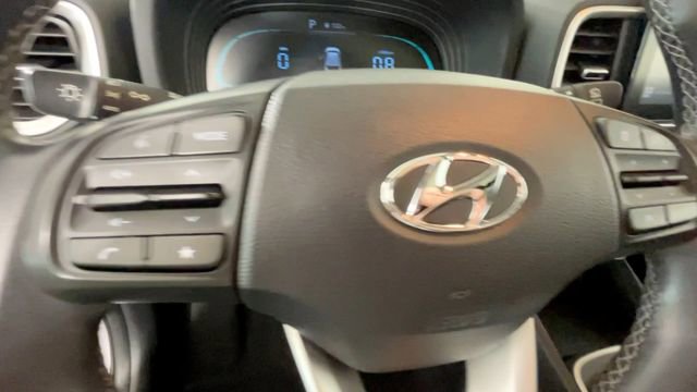Used 2023 Hyundai Venue SEL FWD image 26