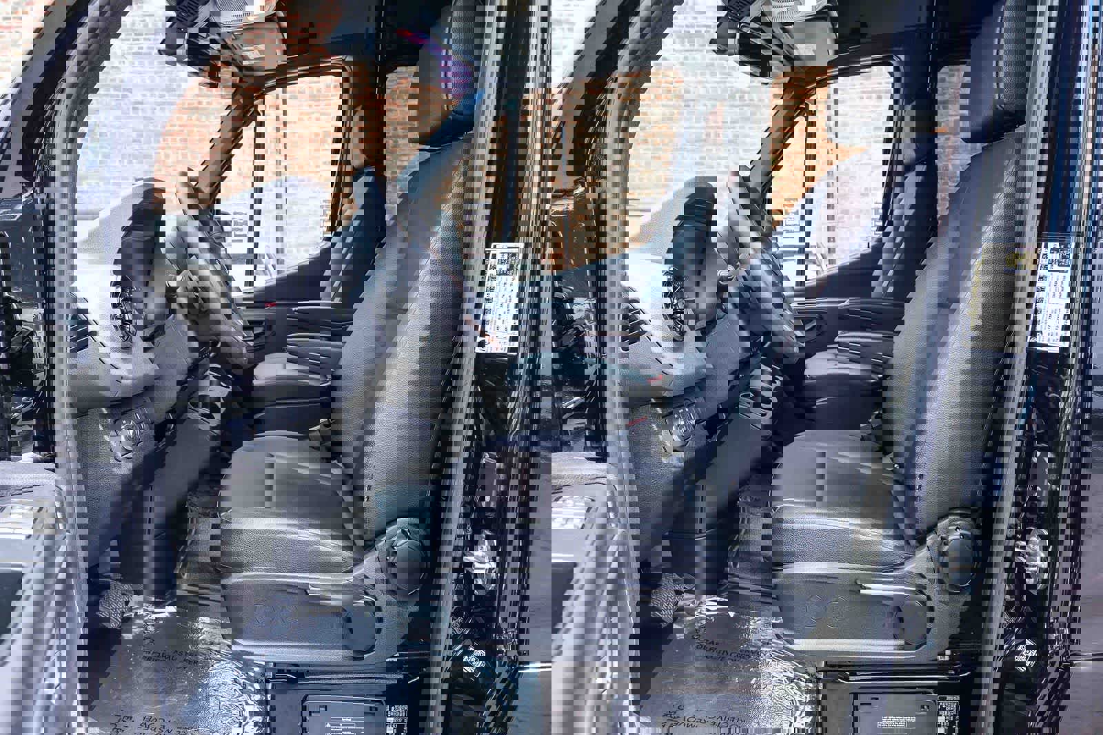 Used 2022 Mercedes-Benz Sprinter 2500 image 29