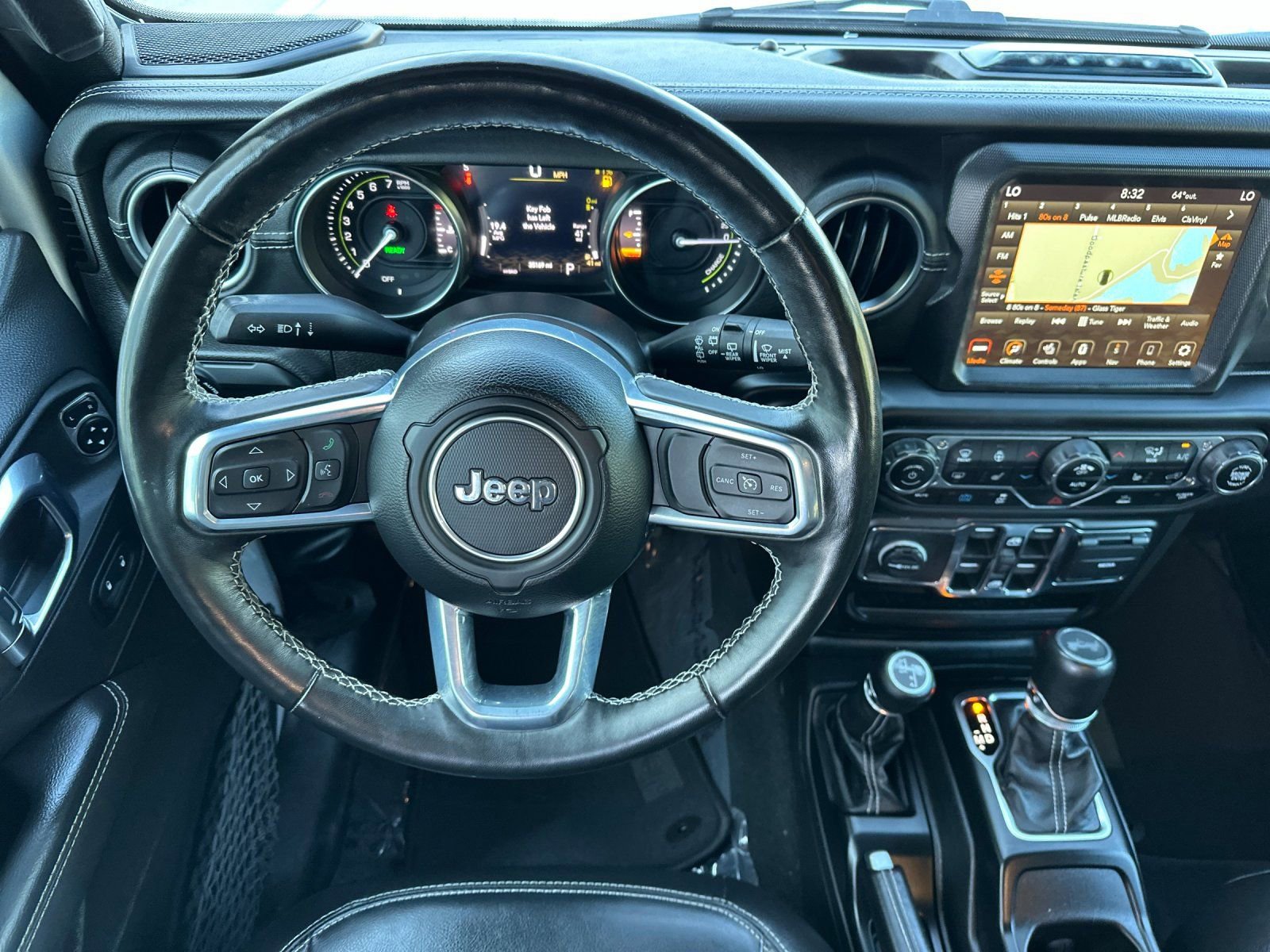 Used 2023 Jeep Wrangler Unlimited Sahara w/ Cold Weather Group AWD/4WD image 13