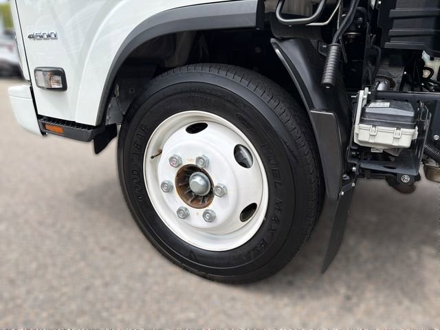 Certified 2024 Chevrolet Low Cab Forward RWD image 19