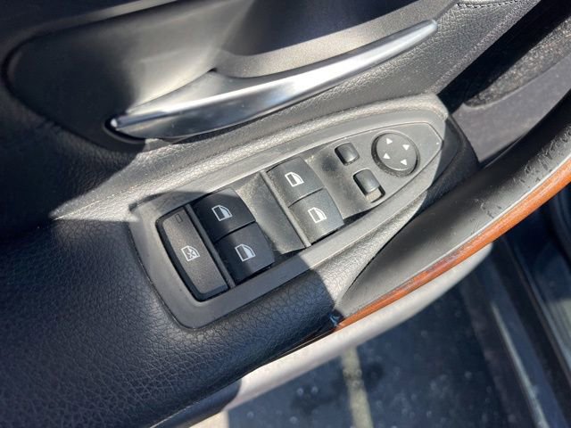 Used 2013 BMW 328i xDrive Sedan AWD/4WD image 27