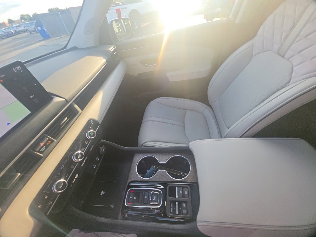 Certified 2026 Honda Pilot Elite image 24