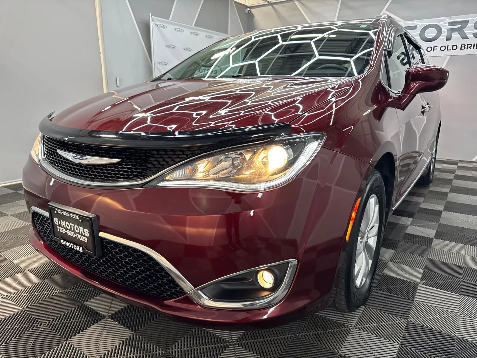 Used 2018 Chrysler Pacifica Touring-L