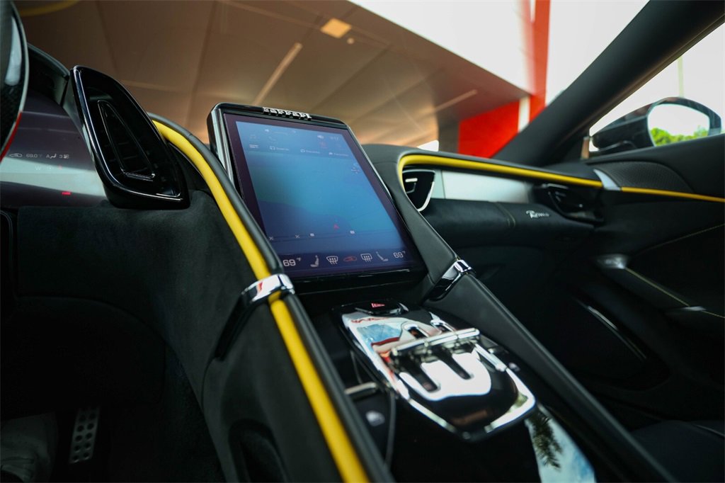 Certified 2023 Ferrari Roma image 32