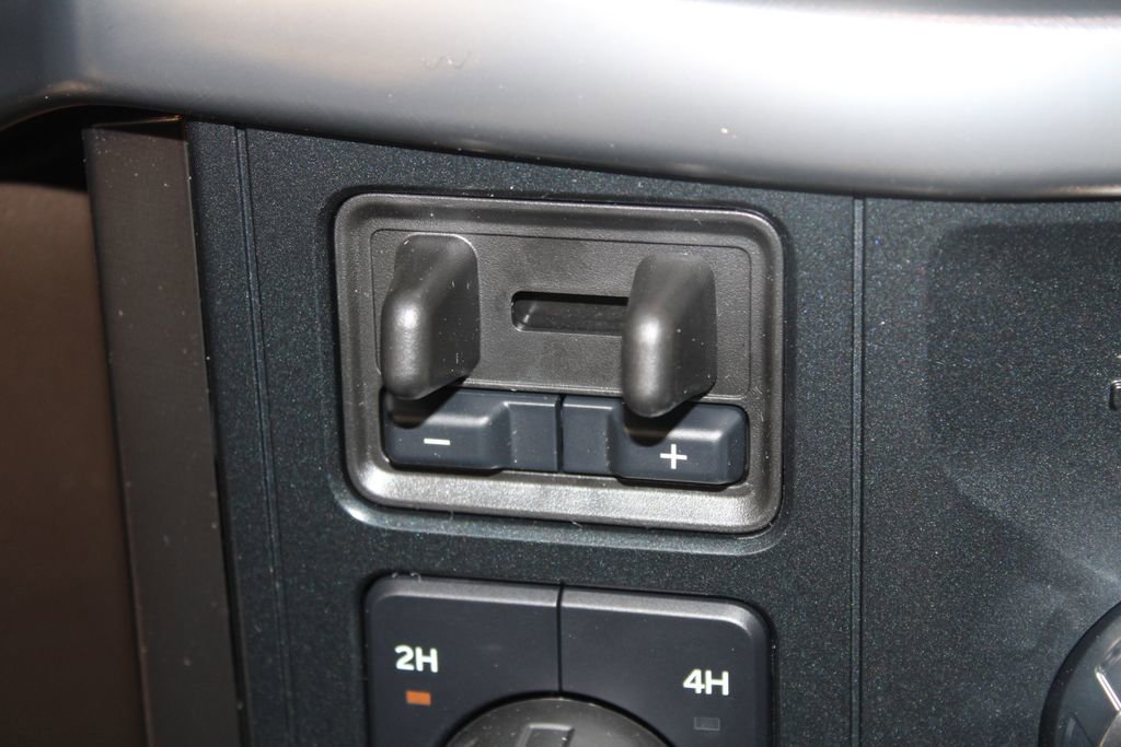 New 2025 Ford F150 King Ranch w/ FX4 Off-Road Package image 46