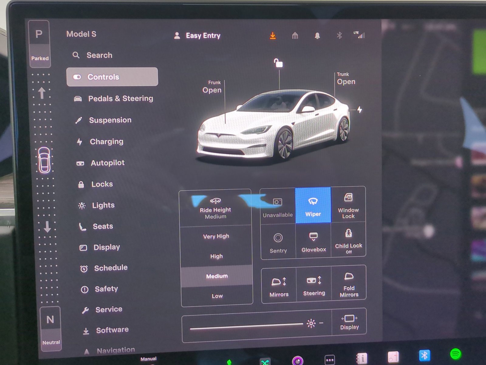 Used 2023 Tesla Model S AWD/4WD image 13