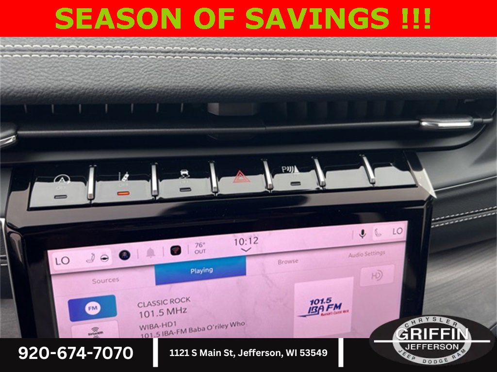 New 2025 Jeep Grand Cherokee Limited w/ Black Appearance Package image 26