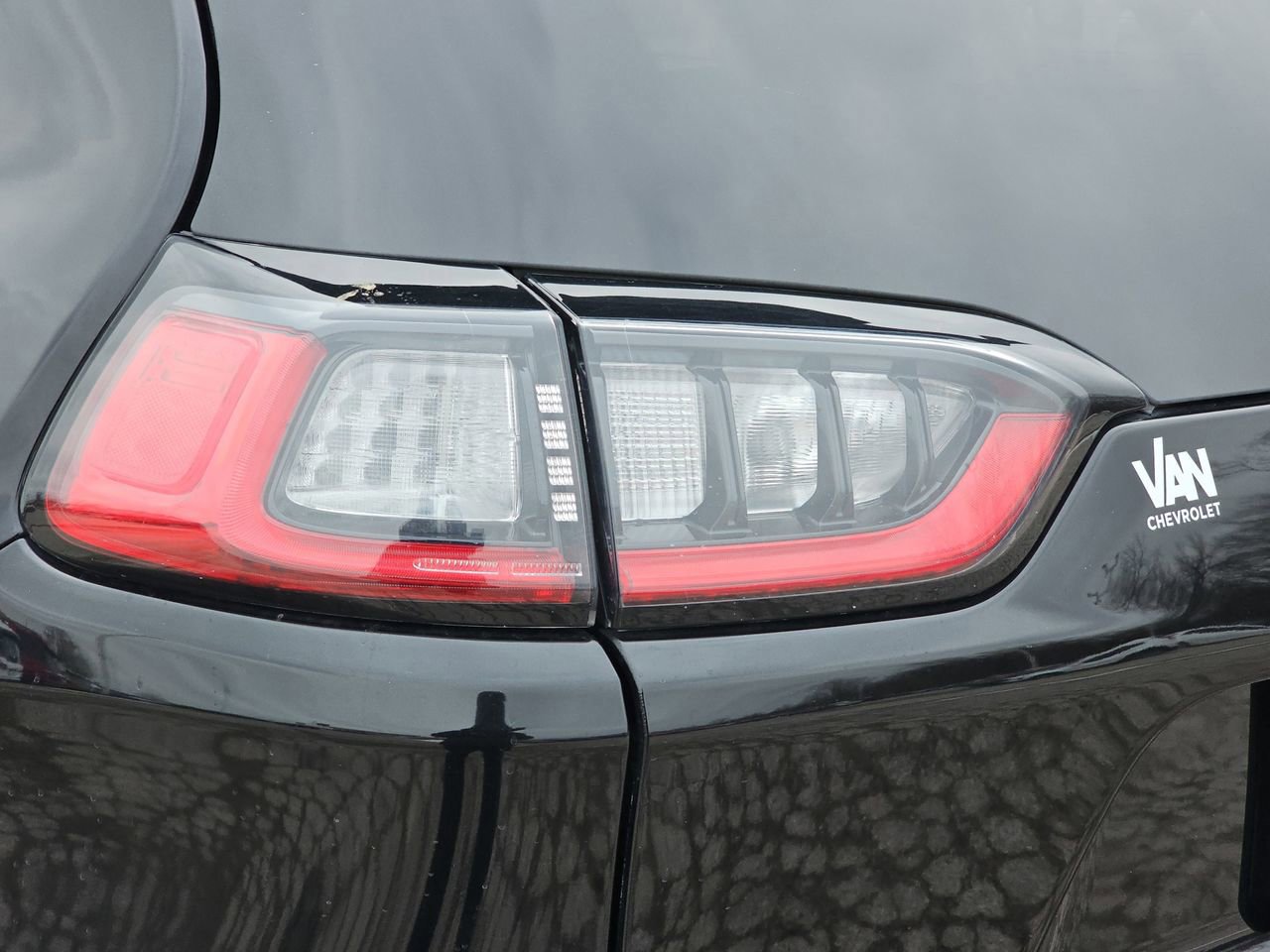 Used 2022 Jeep Cherokee Trailhawk w/ Comfort/Convenience Group image 36