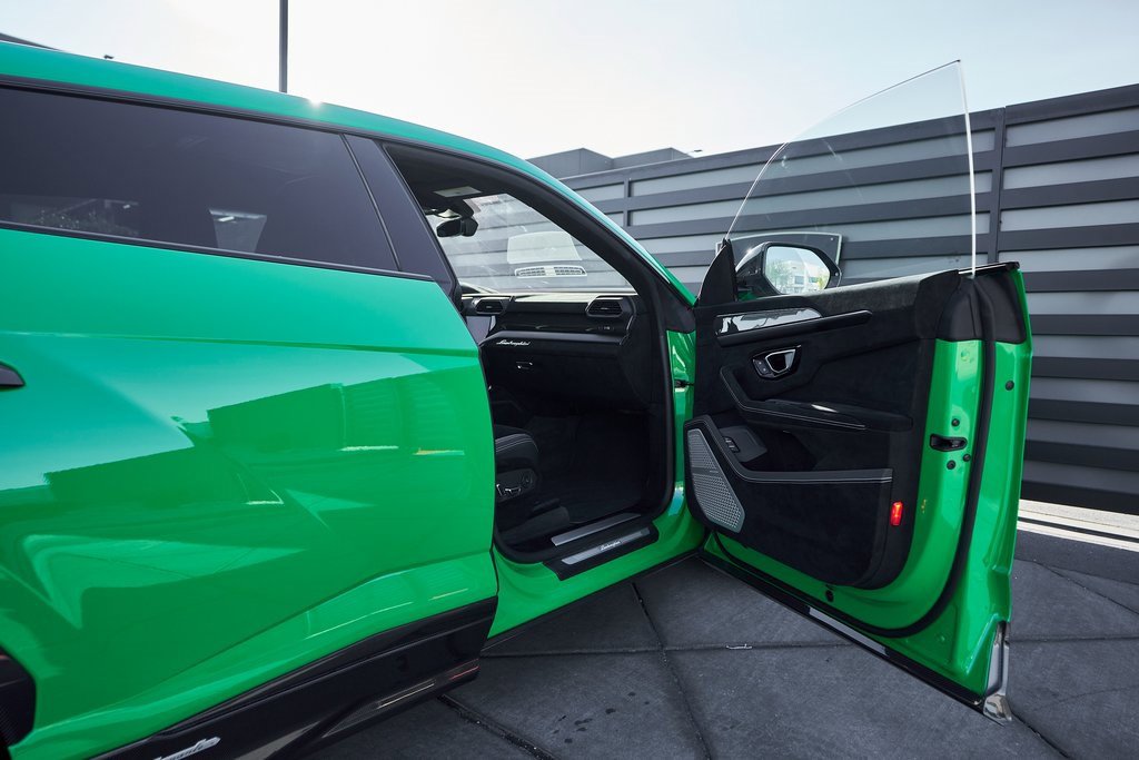 Used 2024 Lamborghini Urus Performante image 27