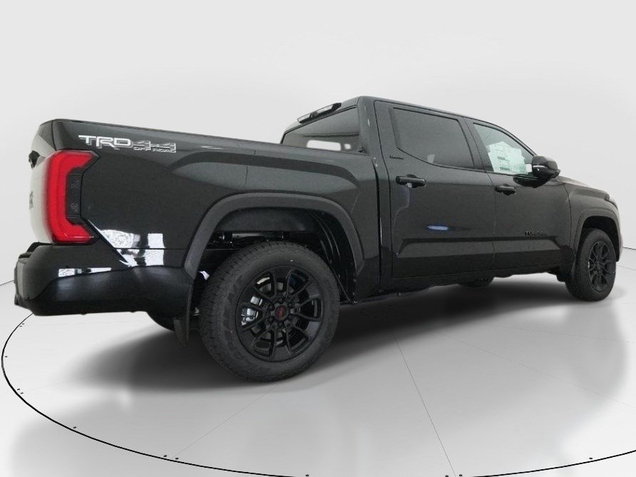 Used 2026 Toyota Tundra SR5 AWD/4WD image 6