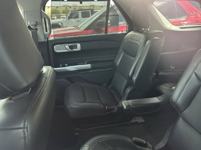 Certified 2023 Ford Explorer Limited w/ Equipment Group 301A AWD/4WD image 11
